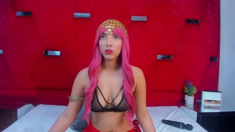 AlissonRobertsh online show from November 2025 07:46:02 PM