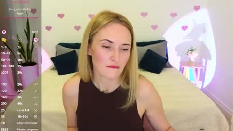 alisssarose online show from February 2026 09:46:01 PM