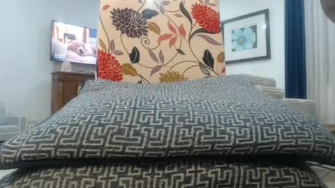 aliuno123456789 online show from February 2026 10:05:01 AM