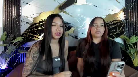   online show from December 2025 01:46:02 AM