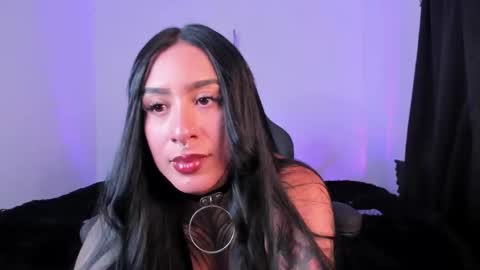 Aliz online show from November 2025 09:48:01 PM