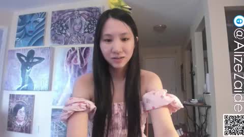 Alize Zaide online show from November 2025 08:29:01 PM