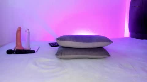 alizzon online show from February 2026 11:20:02 PM