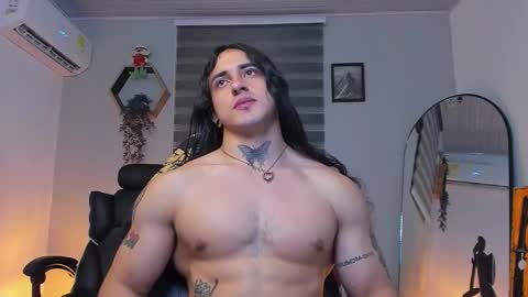 Snapshot of allen_rosse chatting on December 2025 05:24:02 AM independent model 3 online show from December 2025 05:24:02 AM