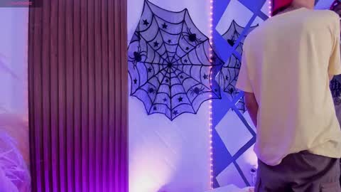 Allen online show from October 2025 03:04:02 AM