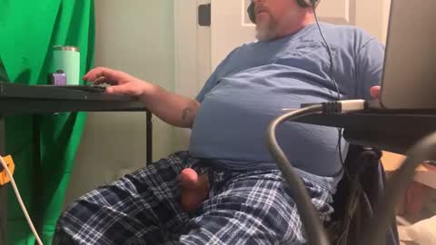 Allergictolove online show from February 2025 11:57:01 PM