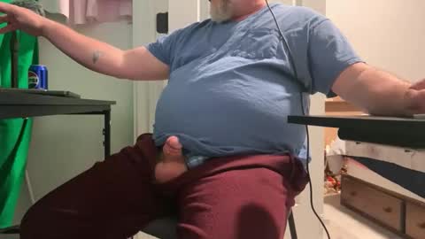 Allergictolove online show from October 2025 05:46:02 PM