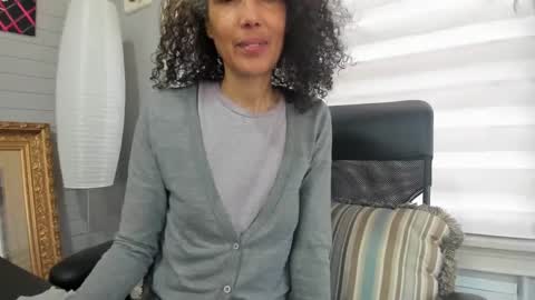 wishlist on bio online show from February 2025 07:24:02 PM