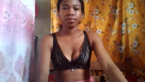 alliciax632770 online show from November 2025 11:43:02 AM