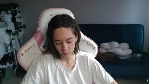 alice online show from July 2026 01:33:01 AM