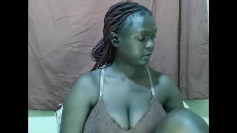 Allie online show from October 2025 10:52:02 AM