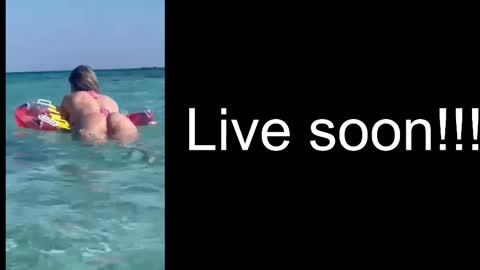 Allie online show from October 2025 04:42:01 AM