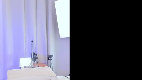 Snapshot of allison_carpenter chatting on January 2025 10:48:01 PM Allison Carpenter online show from January 2025 10:48:01 PM