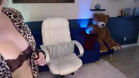 Alli online show from September 2025 02:22:02 PM