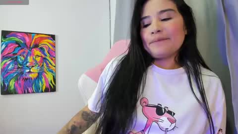 Snapshot of allison_love chatting on May 2026 06:21:03 AM allison online show from May 2026 06:21:03 AM