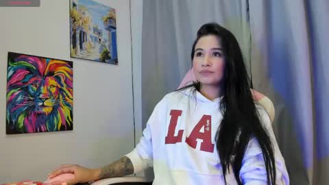 Snapshot of allison_love chatting on May 2026 01:33:01 AM allison online show from May 2026 01:33:01 AM