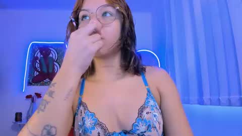 Snapshot of allison_starmodel chatting on June 2026 07:12:02 PM allison_starmodel online show from June 2026 07:12:02 PM
