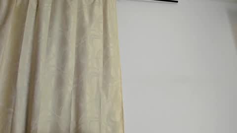 Snapshot of allisonjustingb chatting on February 2025 02:32:02 AM AllisonJustin online show from February 2025 02:32:02 AM