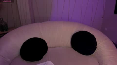 Snapshot of allisonrogersx chatting on March 2025 10:13:02 AM Allison Rogers online show from March 2025 10:13:02 AM