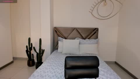 Snapshot of allisonrogersx chatting on September 2025 02:45:01 AM Allison Rogers online show from September 2025 02:45:01 AM