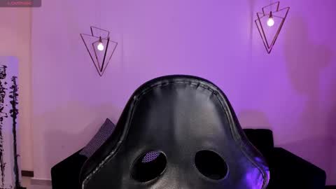 Snapshot of allisonrogersx chatting on October 2025 03:03:02 AM Allison Rogers online show from October 2025 03:03:02 AM