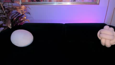 Snapshot of allisonrogersx chatting on October 2025 02:48:02 AM Allison Rogers online show from October 2025 02:48:02 AM