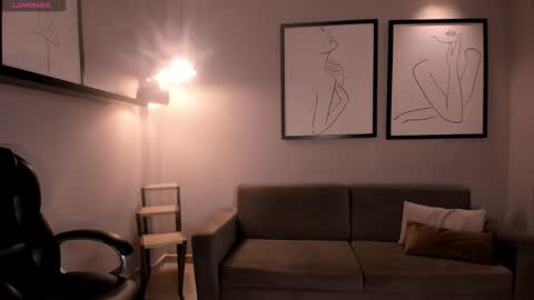 Snapshot of allisonrogersx chatting on November 2025 02:12:01 AM Allison Rogers online show from November 2025 02:12:01 AM