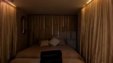 Snapshot of allisonrogersx chatting on November 2025 05:41:01 PM Allison Rogers online show from November 2025 05:41:01 PM