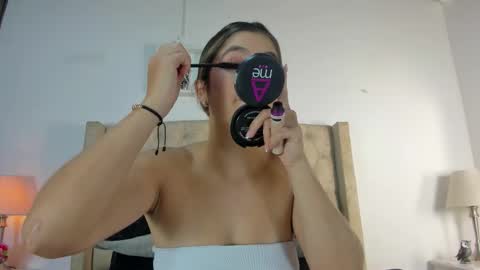 allisson online show from October 2025 12:11:01 PM