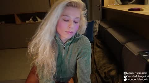 allissonhotbb online show from February 2025 05:39:01 PM