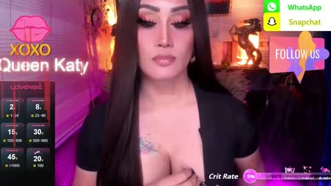 Snapshot of alluring_gemini chatting on October 2025 06:05:02 PM Queen Majesty Katy online show from October 2025 06:05:02 PM