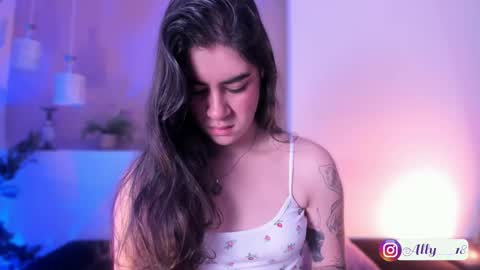 Ally  online show from November 2025 04:12:01 AM