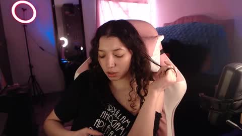 Snapshot of ally_donfort chatting on February 2025 08:40:01 PM Ally online show from February 2025 08:40:01 PM