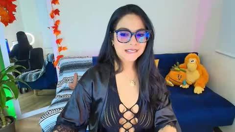 Snapshot of ally_riso chatting on October 2025 01:48:02 PM Ally help me reach 100 satisfaid online show from October 2025 01:48:02 PM