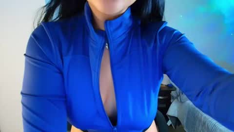 Snapshot of ally_riso chatting on December 2025 03:10:01 PM Ally help me reach 100 satisfaid online show from December 2025 03:10:01 PM