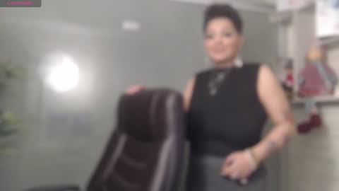 Snapshot of allyiah chatting on December 2024 06:21:01 PM online show from December 2024 06:21:01 PM