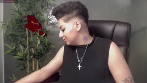 Snapshot of allyiah chatting on December 2024 12:02:01 AM online show from December 2024 12:02:01 AM