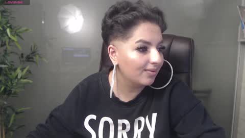 Snapshot of allyiah chatting on January 2025 01:18:01 AM online show from January 2025 01:18:01 AM