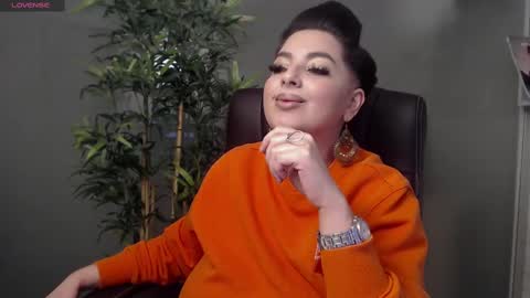 Snapshot of allyiah chatting on February 2025 11:41:02 PM online show from February 2025 11:41:02 PM