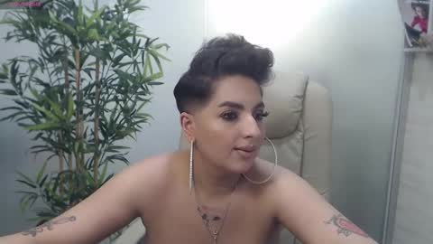 Snapshot of allyiah chatting on February 2025 08:36:01 PM online show from February 2025 08:36:01 PM