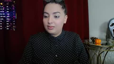 Snapshot of allyiah chatting on October 2025 04:52:01 PM online show from October 2025 04:52:01 PM