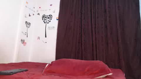 Allyka online show from February 2026 02:06:02 AM