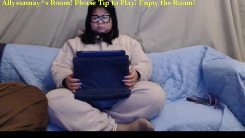 Allyssamay online show from February 2026 04:44:01 AM