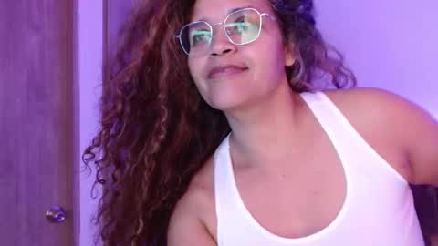 Snapshot of alma_sexyy chatting on February 2025 06:02:02 PM Alma online show from February 2025 06:02:02 PM