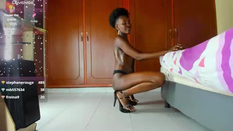 Snapshot of almasaennz chatting on February 2025 09:38:02 PM online show from February 2025 09:38:02 PM