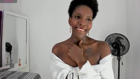 Snapshot of almasaennz chatting on February 2025 08:03:02 PM online show from February 2025 08:03:02 PM