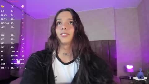 Snapshot of almazz_ chatting on September 2025 08:10:01 PM Santy online show from September 2025 08:10:01 PM