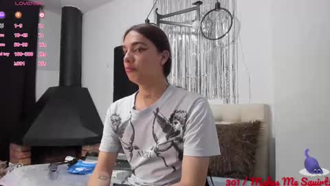 Snapshot of almazz_ chatting on November 2025 04:23:02 AM Santy online show from November 2025 04:23:02 AM