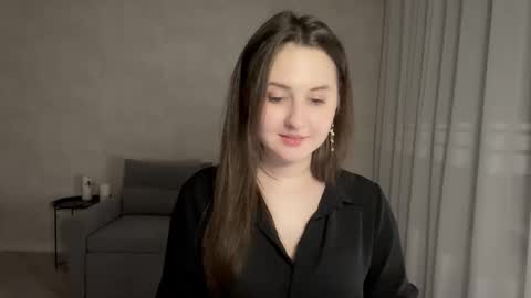 Anna online show from November 2025 11:04:02 PM