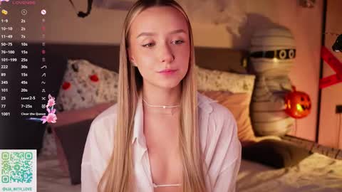 Lia online show from November 2025 03:07:01 AM